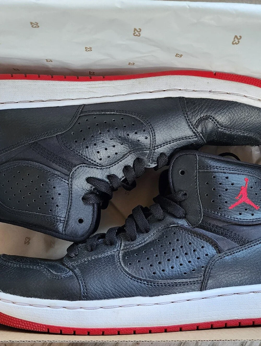 Jordan Access Bred Black Gym Red Size 10.5 (OG Box Included)